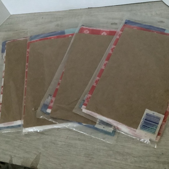 Vintage Lot 4 Breez Proof Re-Usable Picnic Party Table Cloth 40" x 78” Checkered - Picture 5 of 9